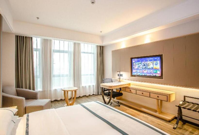 호텔 City Comfort Inn Yidu Three Gorges Qianguqing Wanda Plaza