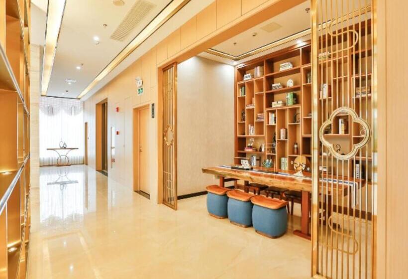 ホテル City Comfort Inn Yidu Three Gorges Qianguqing Wanda Plaza