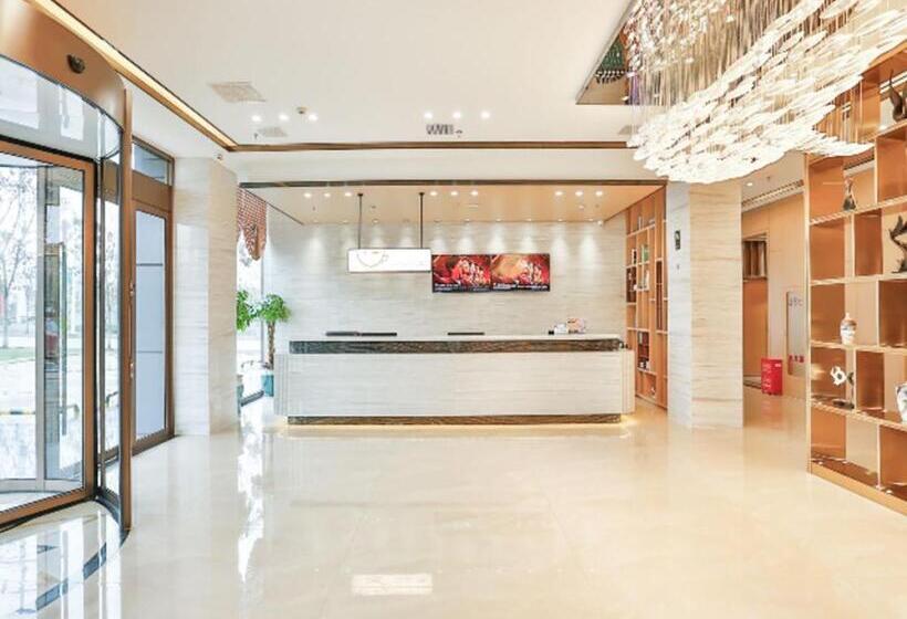 ホテル City Comfort Inn Yidu Three Gorges Qianguqing Wanda Plaza