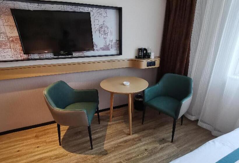 酒店 City Comfort Inn Zhaoqing East Railway Station Dinghu Mountain Scenic Area