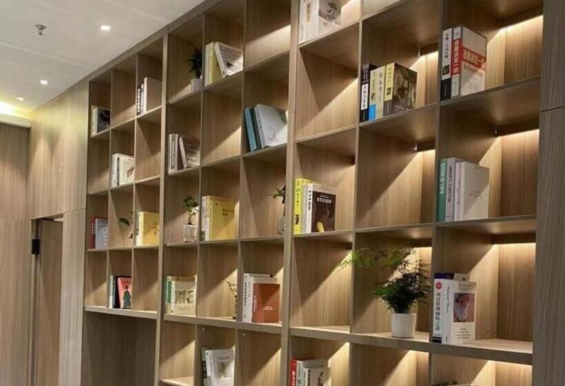 Hotel Green Tree Inn Anqing Taihu County Phase 2 Wenbo Garden High Speed Railway Station