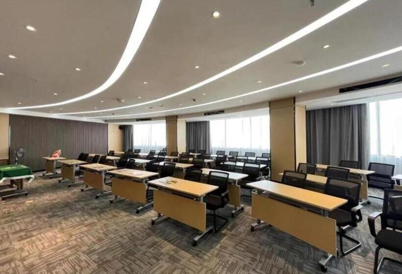 فندق Green Tree Inn Anqing Yingjiang District Wuyue Plaza