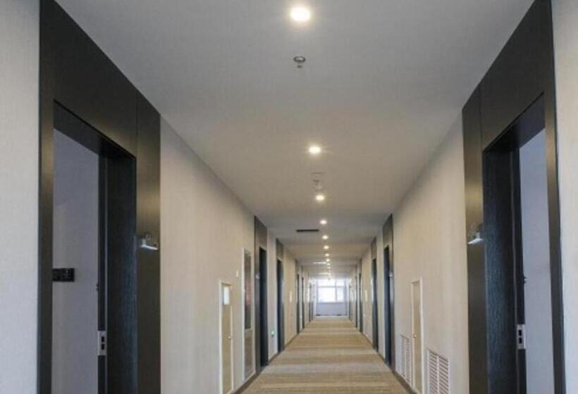 Отель Green Tree Inn Liaoning Panjin Wanda Plaza Tianjia