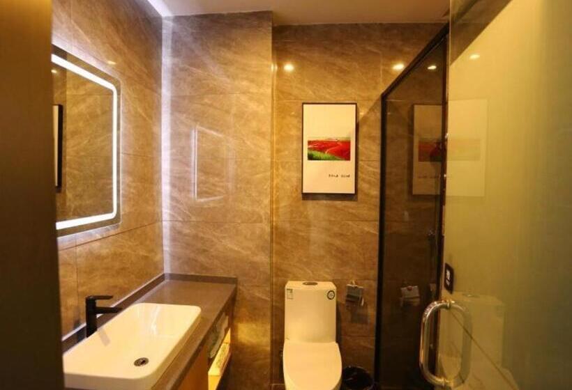 Отель Green Tree Inn Shandong Dongying Lijin County Phoenix Plaza