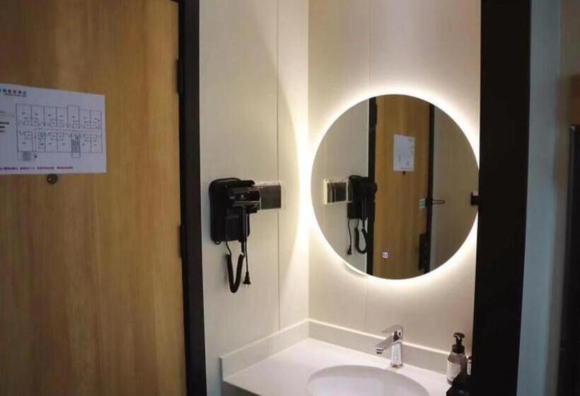 בית מלון כפרי Greentree Inn Express Binzhou Zouping 5th Huangshan Road Bus Station