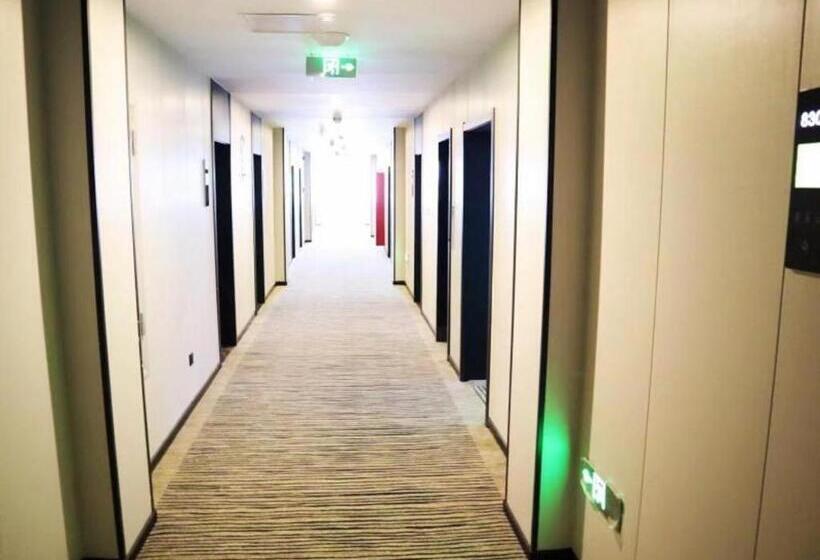 בית מלון כפרי Greentree Inn Express Binzhou Zouping 5th Huangshan Road Bus Station