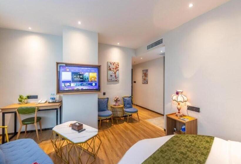 בית מלון כפרי Greentree Inn Express Lanzhou West Passenger Station Lanzhou Center