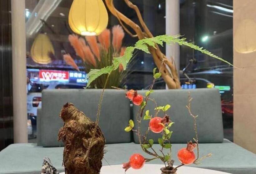 בית מלון כפרי Greentree Inn Luoyang Railway Station Wangfujing Wangcheng Park