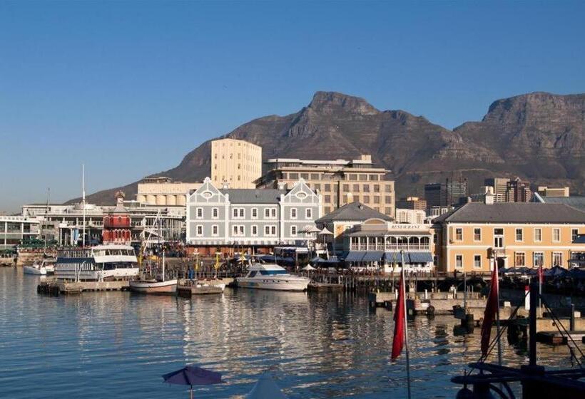 호텔 In The City Urban Living Spaces Cc