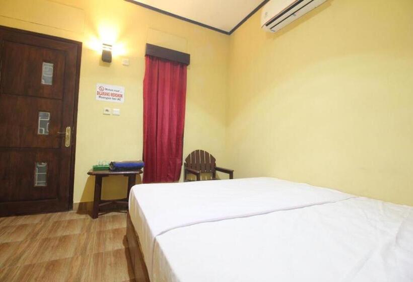 ホテル Jajapin Pondok Wisata Karapyak