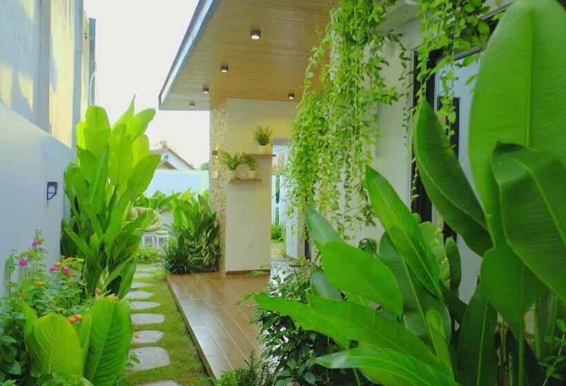 هتل Nha Trong Pho The Chilling House