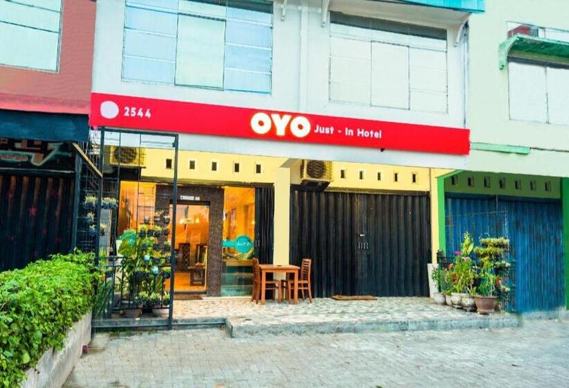 ホテル Oyo 2544 Just In