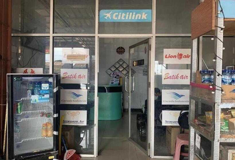 בית מלון כפרי Oyo 91263 Dinar Homestay