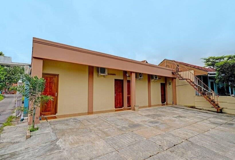 هتل Oyo 91955 Pondokan Cempaka