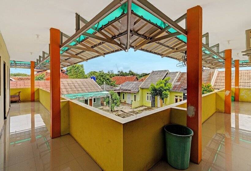 هتل Oyo 91955 Pondokan Cempaka