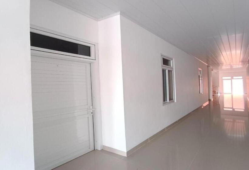 בית מלון כפרי Oyo 92504 Guesthouse Porsea