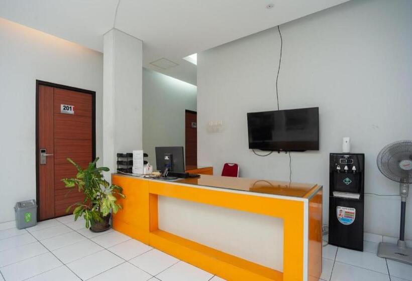 호텔 Pandu Raya Home