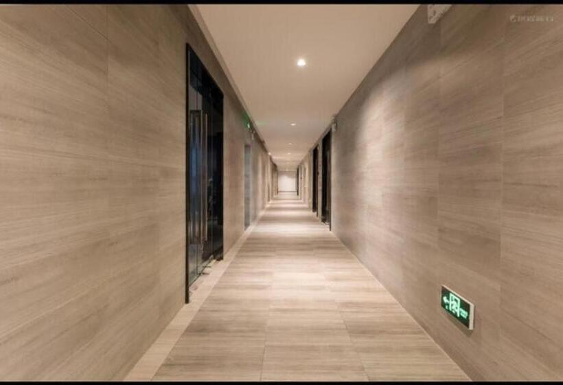 ホテル Poltton International Service Apartment