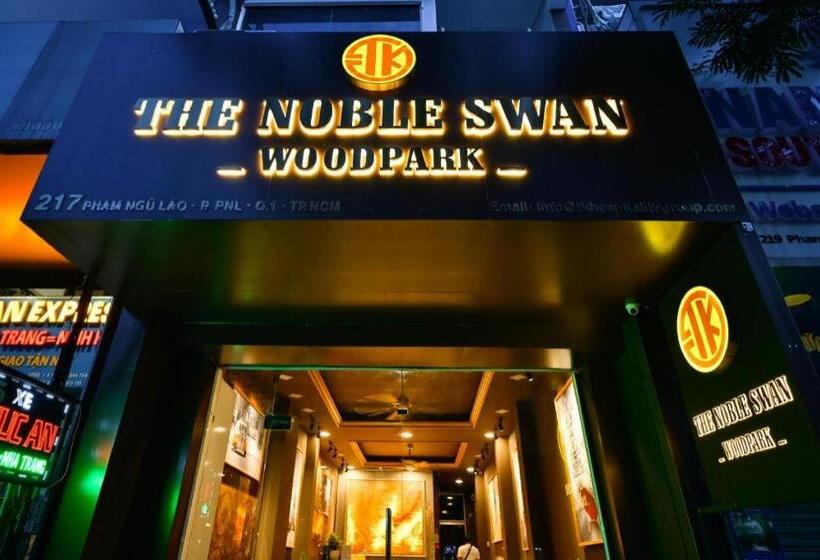هتل The Noble Swan Woodpark