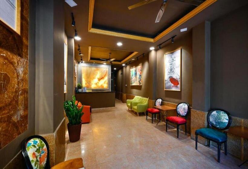 هتل The Noble Swan Woodpark