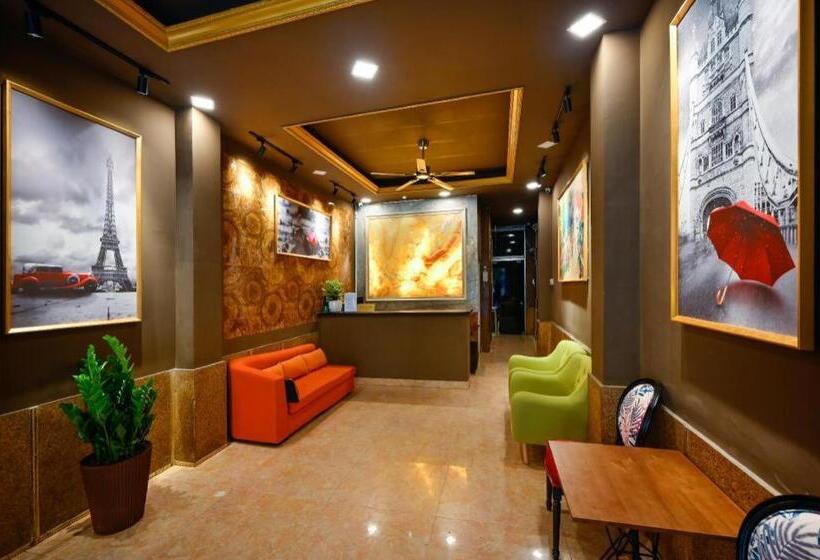 هتل The Noble Swan Woodpark