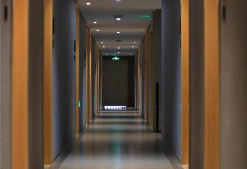 Immersing Hotels & Resort Yunzhu Meiyuan Wuyishan Impression Dahongpao