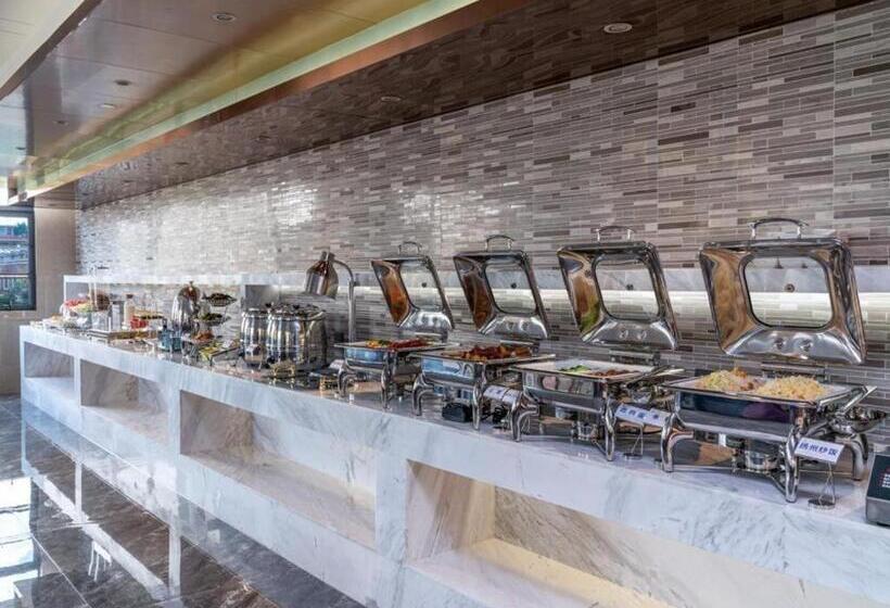 Lavande Hotel Chaozhou Fortune Center Lin Street