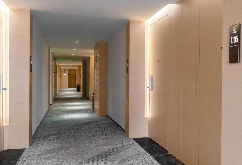 Lavande Hotel Duyun Dashizi Wenfeng Park