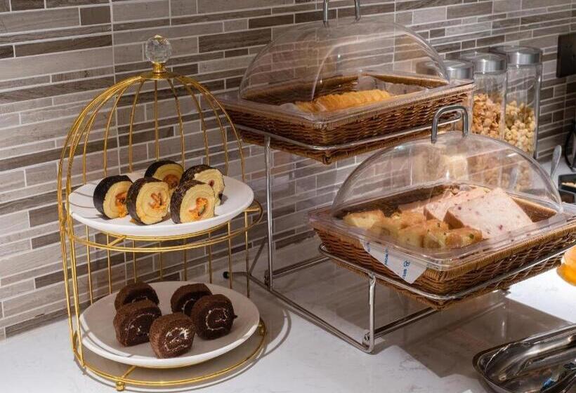 Lavande Hotel Kunming West Mountain Wanda Plaza