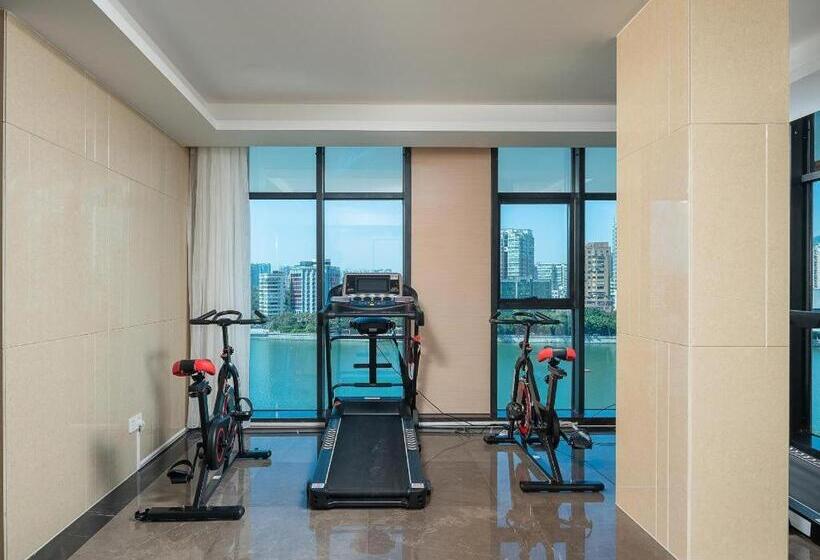 Lavande Hotel Shaoguan Bainian East Street Fengcai Building