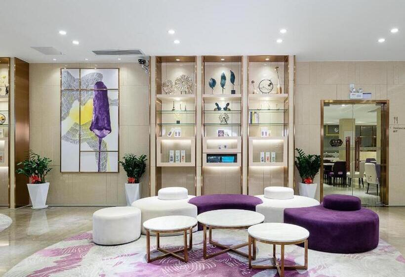 Lavande Hotel Shaoguan Bainian East Street Fengcai Building