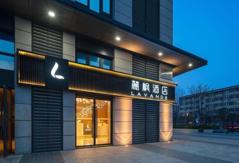 Lavande Hotel Zhengzhou Hanghai East Road Jingkai Center Square Metro Station