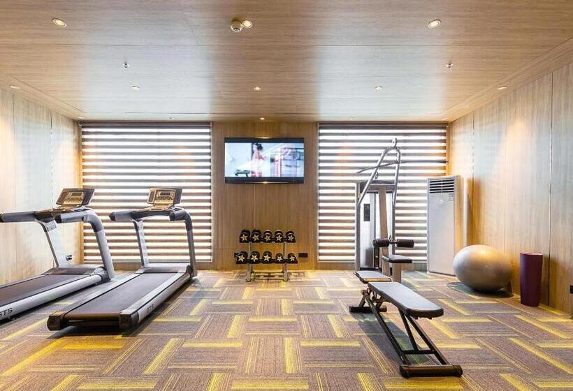 Lavande Hotel Zhongshan Shiqi Daxinxinduhui North Zhongshan Station