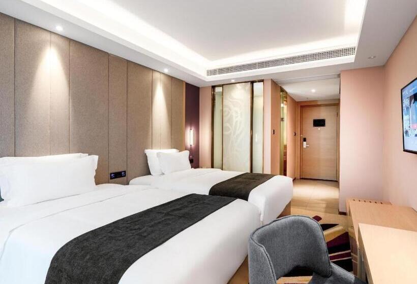 Lavande Hotel Zunyi Times Tianjie
