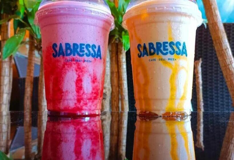 Mango Valley Hotel 5