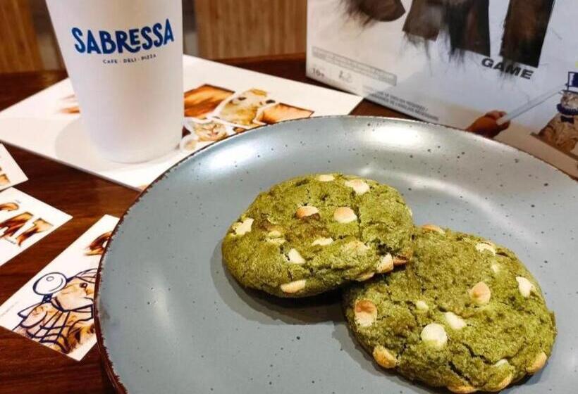 Mango Valley Hotel 5