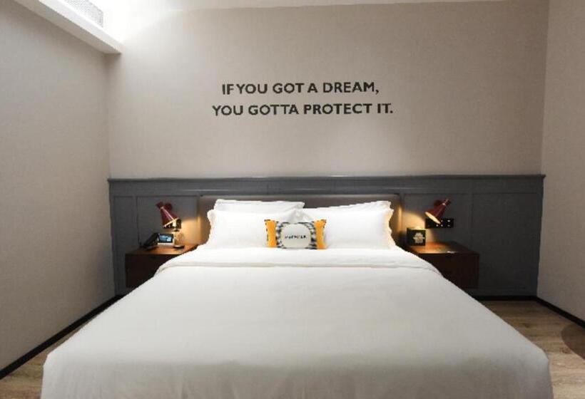 Premier City Comfort Hotel Hechi Luocheng Central Plaza