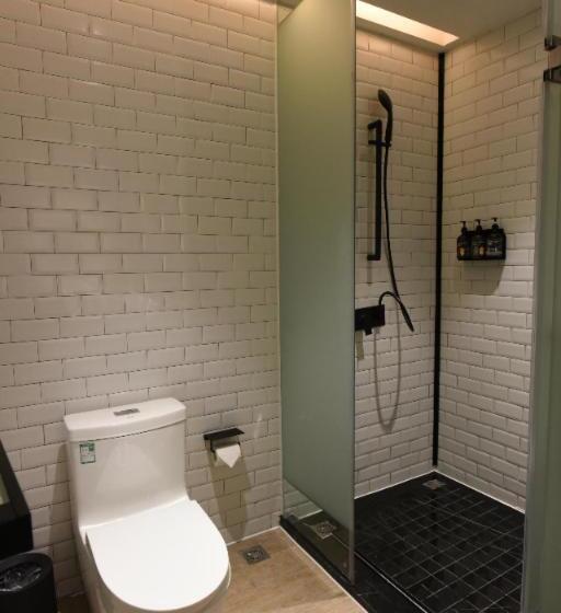 Premier City Comfort Hotel Hechi Luocheng Central Plaza