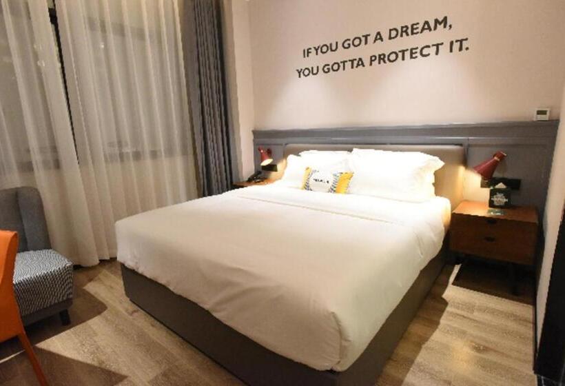 Premier City Comfort Hotel Hechi Luocheng Central Plaza