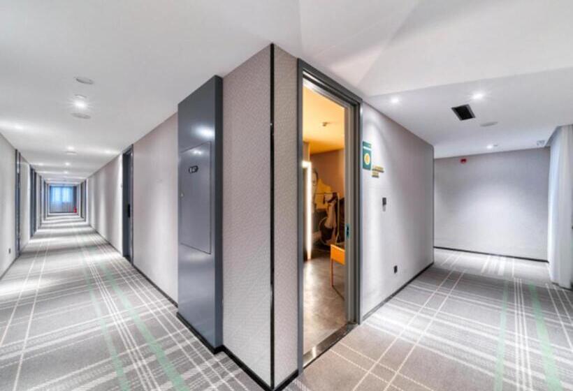 Premier City Comfort Hotel Xuzhou Suning Square