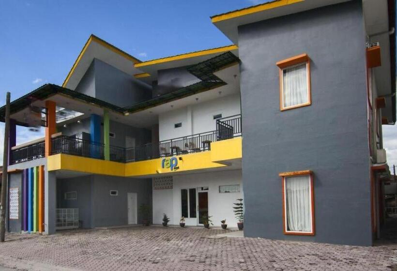 Rap Hotel Balige