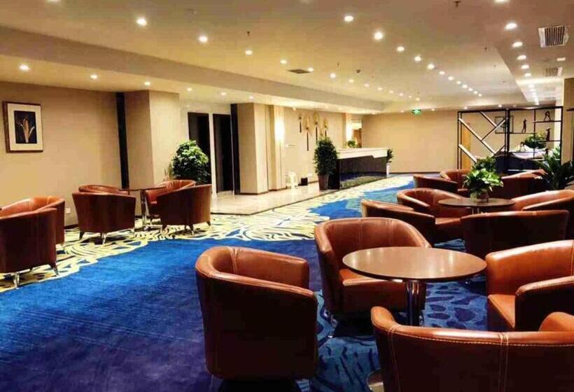 Super 8 Hotel Premier Meishan Pengshan District Linjiang Fengjing