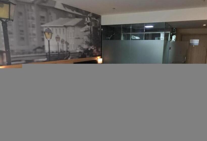 Thank Hotel Shandong Weifang North High Speed Railway Station