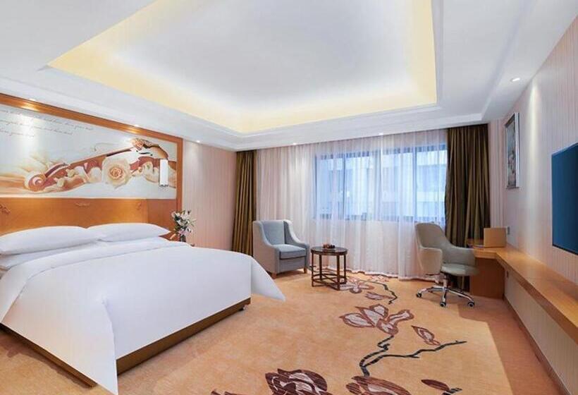 Vienna Hotel Anhui Chizhou Changjiang South Road