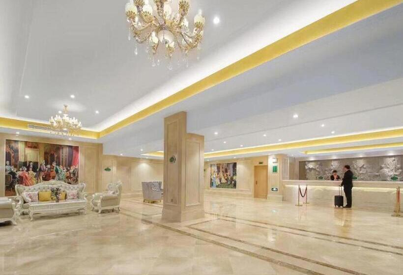Vienna Hotel Anhui Chizhou Changjiang South Road
