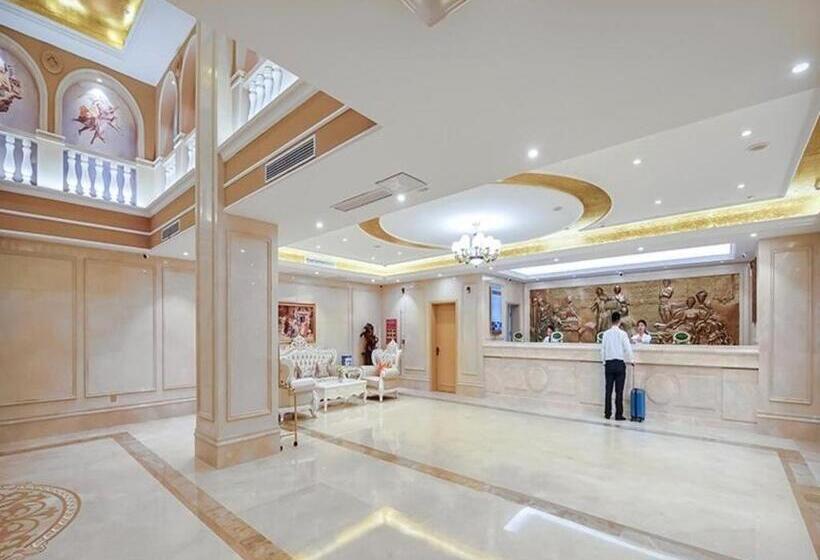 Vienna Hotel Anhui Chuzhou Government Affairs Center