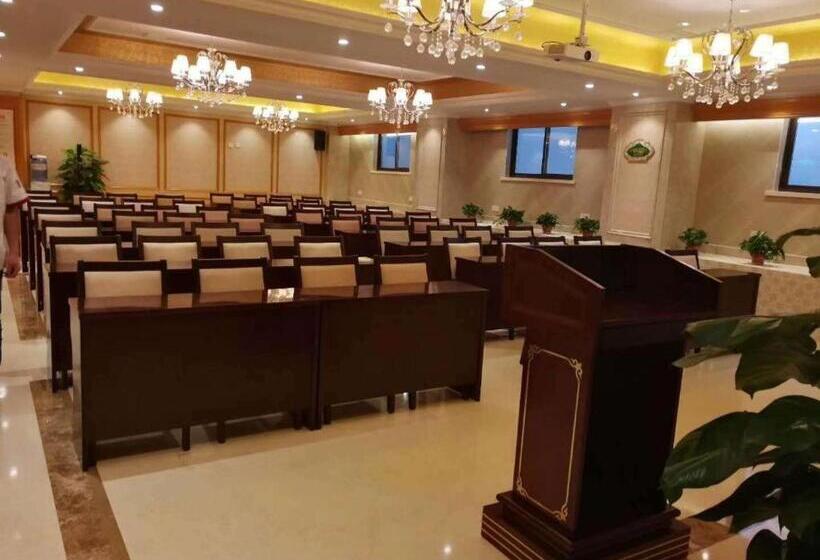 Vienna Hotel Anhui Fuyang Linquan General Passenger Station