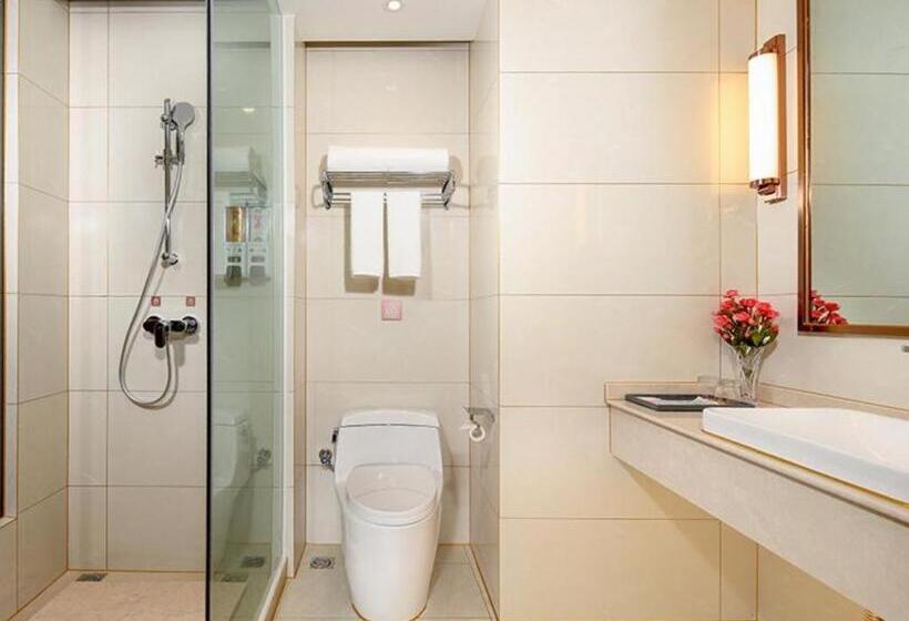 Vienna Hotel Baoshan Yongchang Road