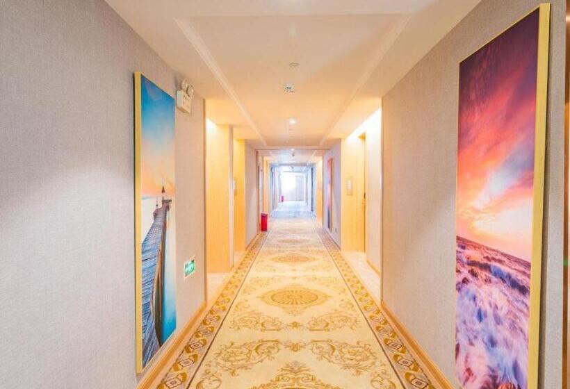 Vienna Hotel Guangdong Dongguna Wangniudun Wanghong Hub