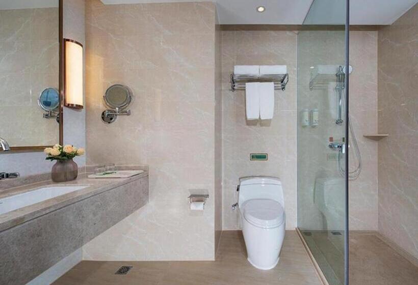 Vienna Hotel Guangdong Foshan Sanshui Forest Park